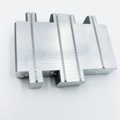 قطعات ماشینکاری CNC سفارشی پره های رادیاتور آلومینیومی مسی برای CPU