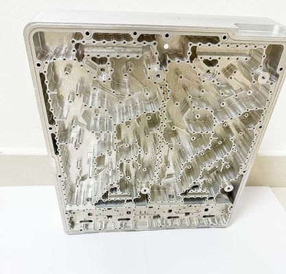 درجه نظامی حفره ماشینکاری CNC آلیاژ آلومینیوم برای ایستگاه پایه ارتباطی 5G