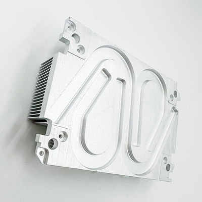 هیت سینک آلومینیومی ماشینکاری CNC قطعات فلزی برای اینورتر فتوولتائیک