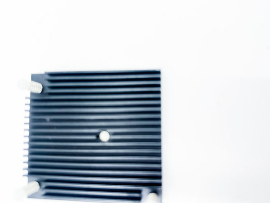 هیت سینک آلومینیومی قطعات ماشینکاری CNC صنعتی برای تجهیزات اویونیک / رادار