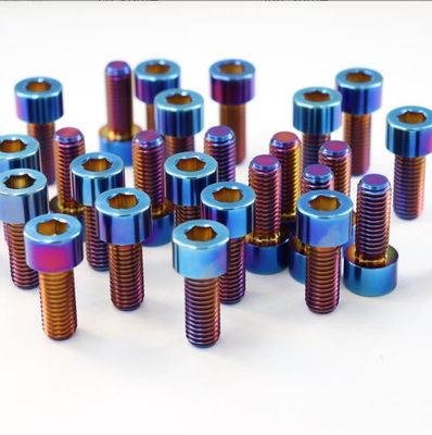 پیچ و مهره تیتانیوم سوخته آلیاژ تیتانیوم DIN912 سر استوانه ای سر شش گوش درپوش و پیچ و مهره درپوش